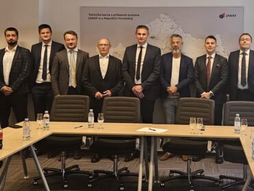 JANAF plc . PV Vodinci signing